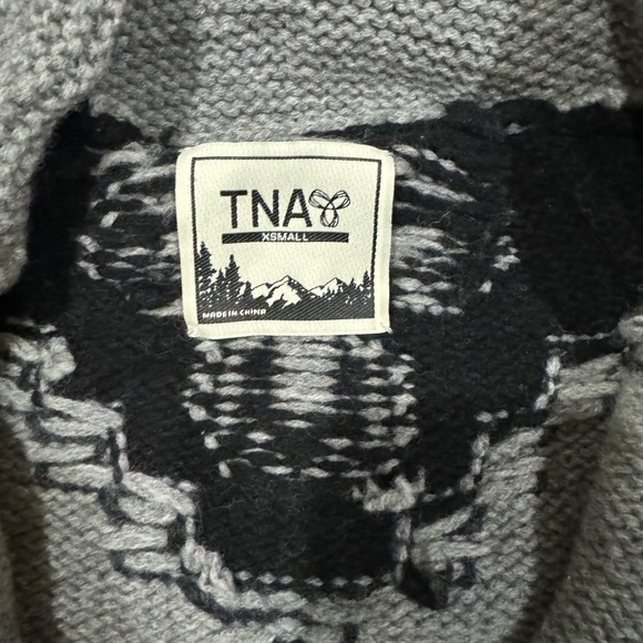 TNA Sweater Cardigan - Picture 2 of 3